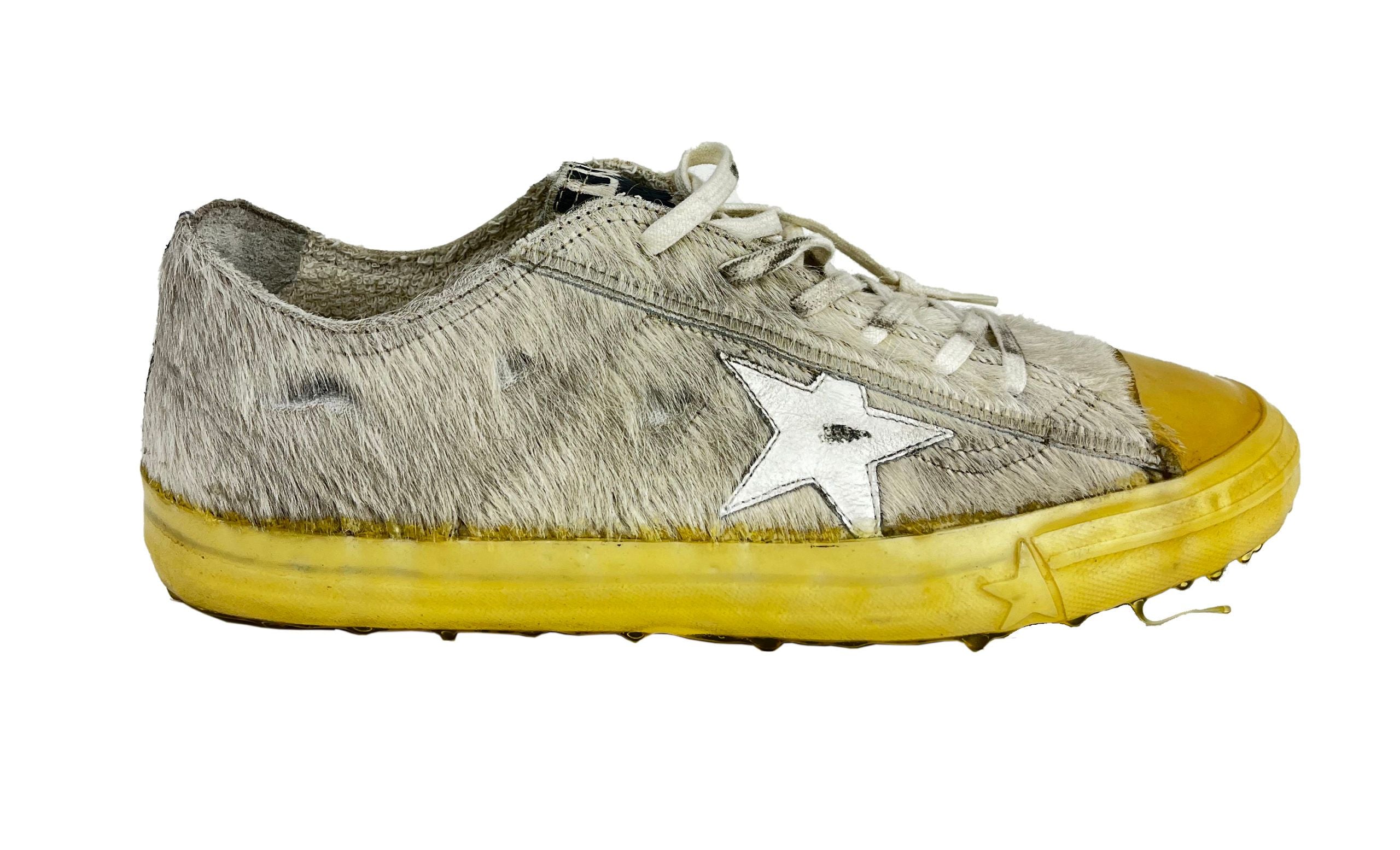 Golden Goose Elegant Dirty White Pony Skin Sneakers