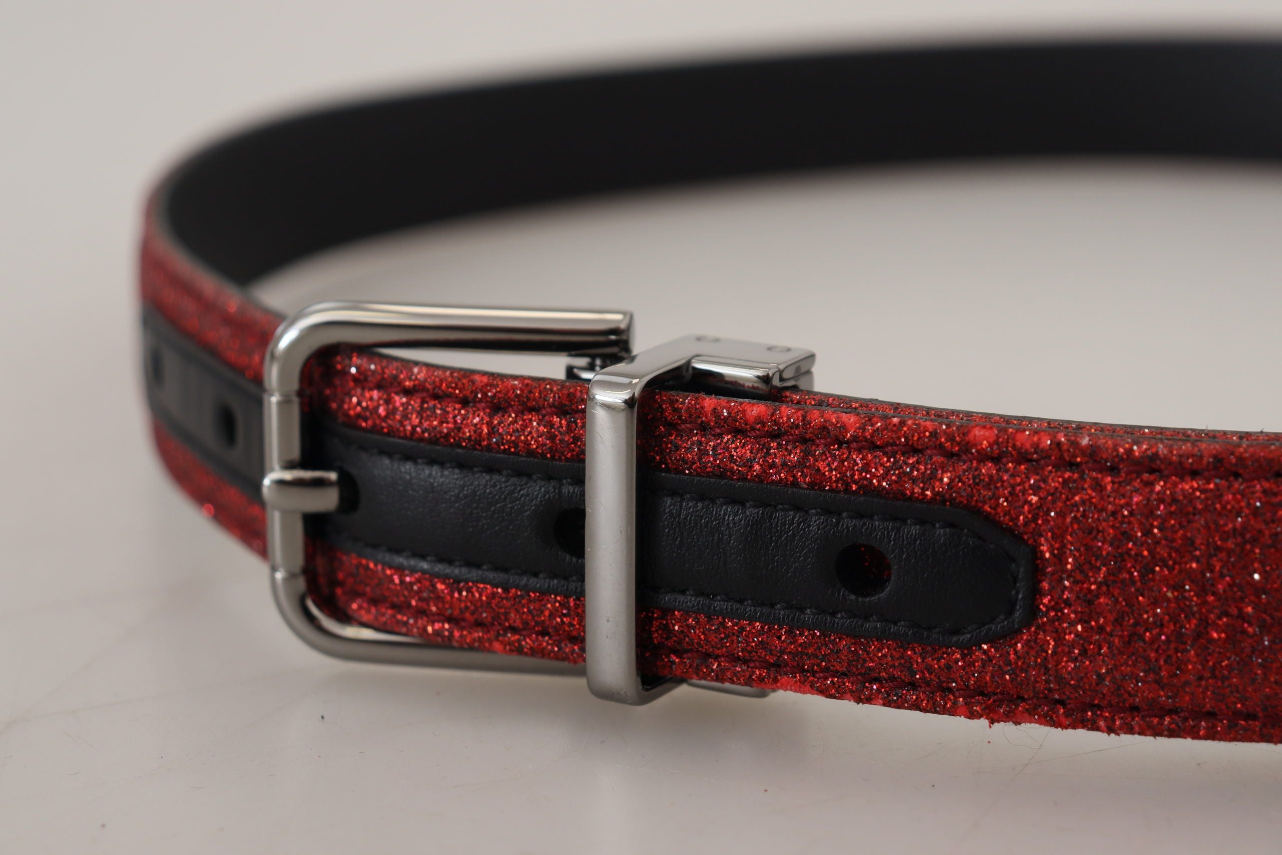 Dolce & Gabbana Elegant Red Leather Classic Belt