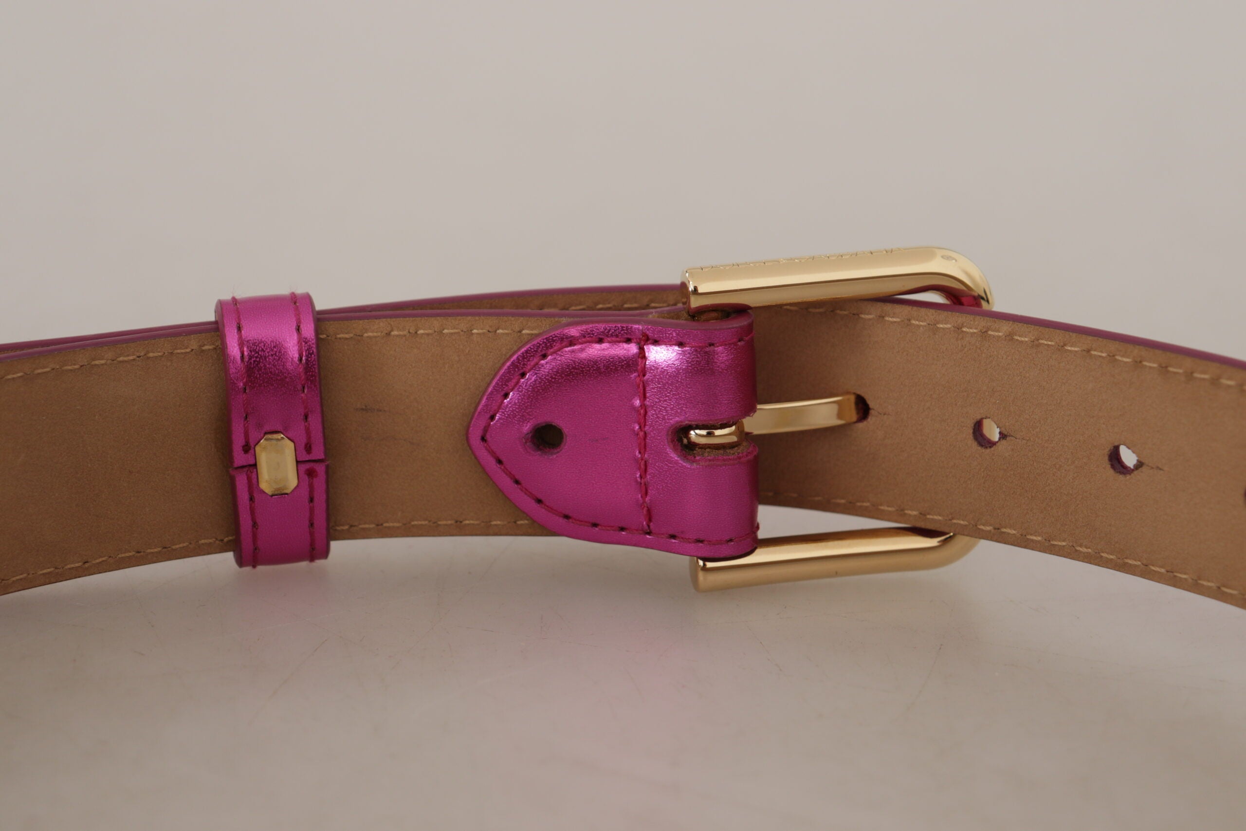 Dolce & Gabbana Chic Pink Leather Logo Buckle Belt