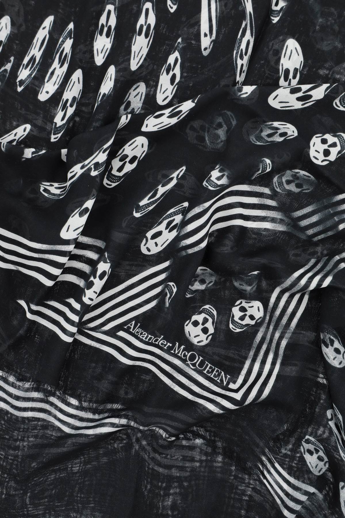 Alexander mcqueen vortex print biker scarf