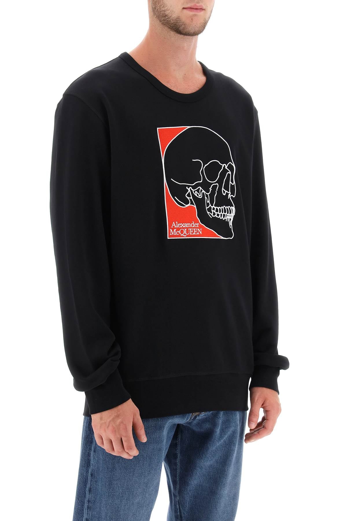 Alexander mcqueen crew-neck sweatshirt with skull embroidery