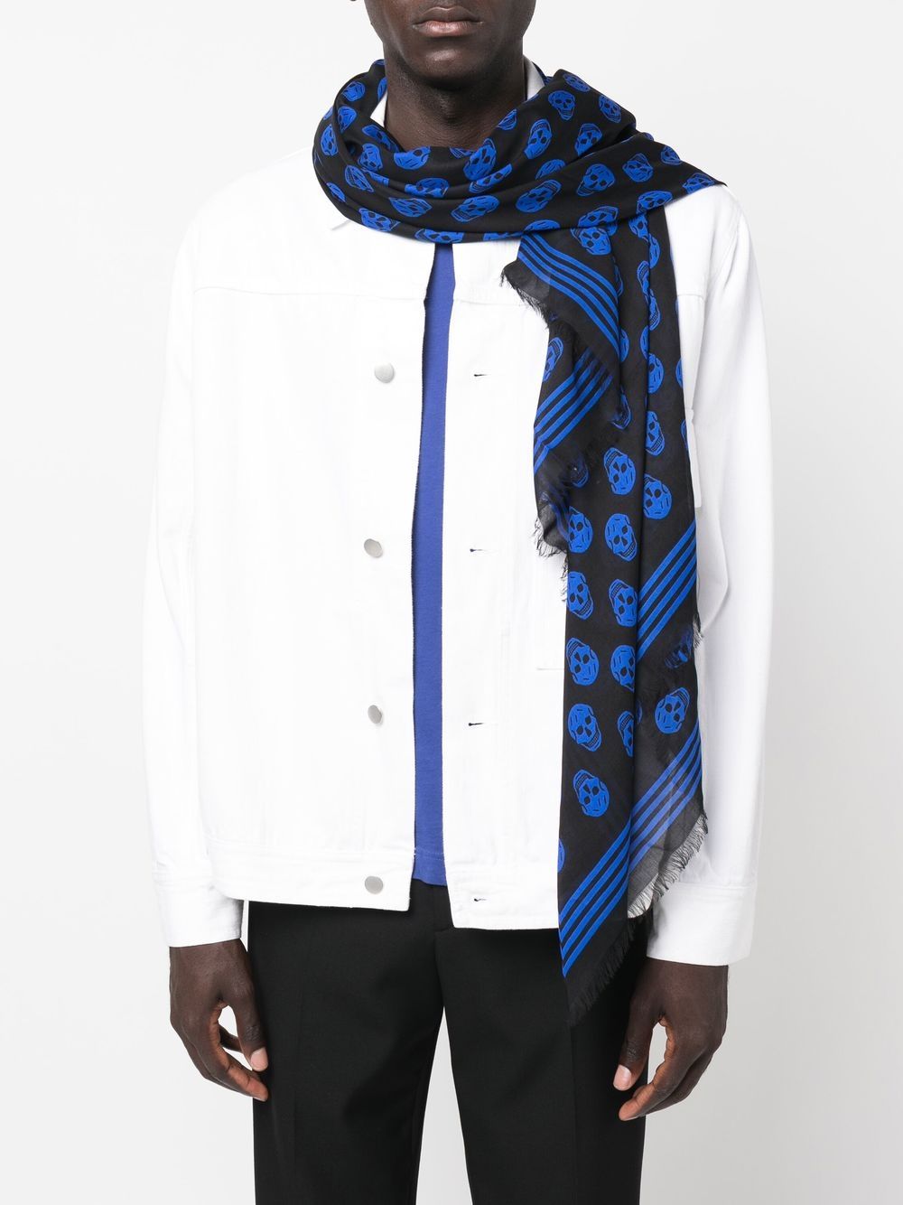 Alexander McQueen Scarfs Blue