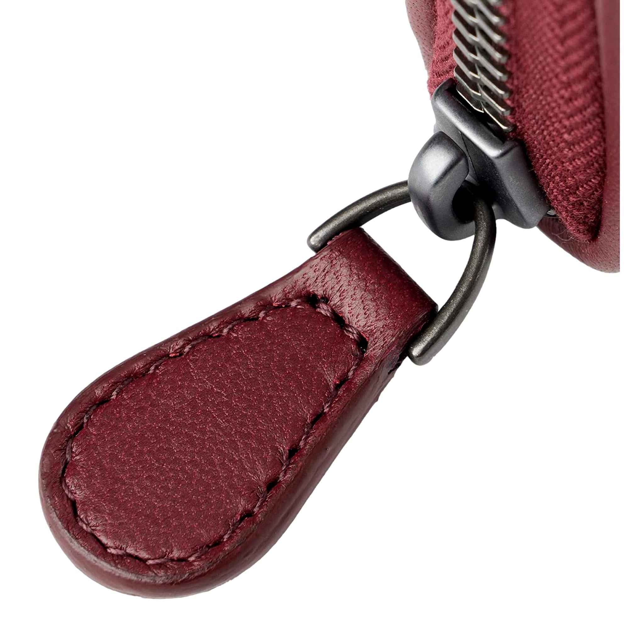 Bottega Veneta Intrecciato Zipper French Calf Leather Wallet Bordeaux