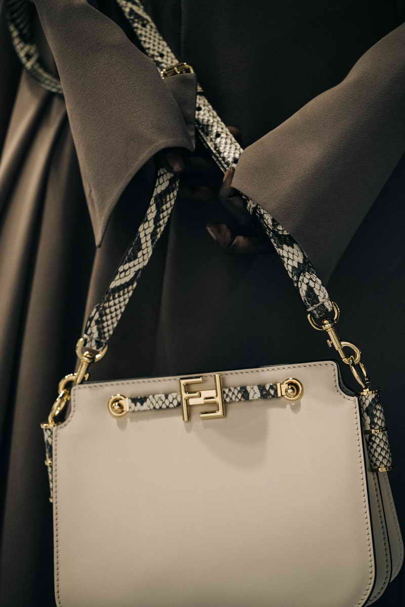 Fendi Touch Ivory and Python Print Leather Shoulder Bag