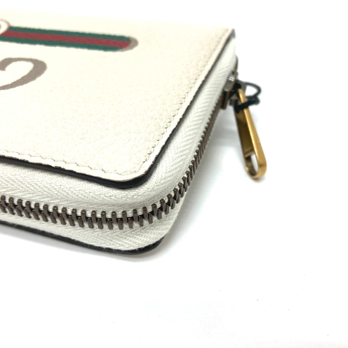 Gucci Cripto Logo White Leather Zip Around Continental Wallet