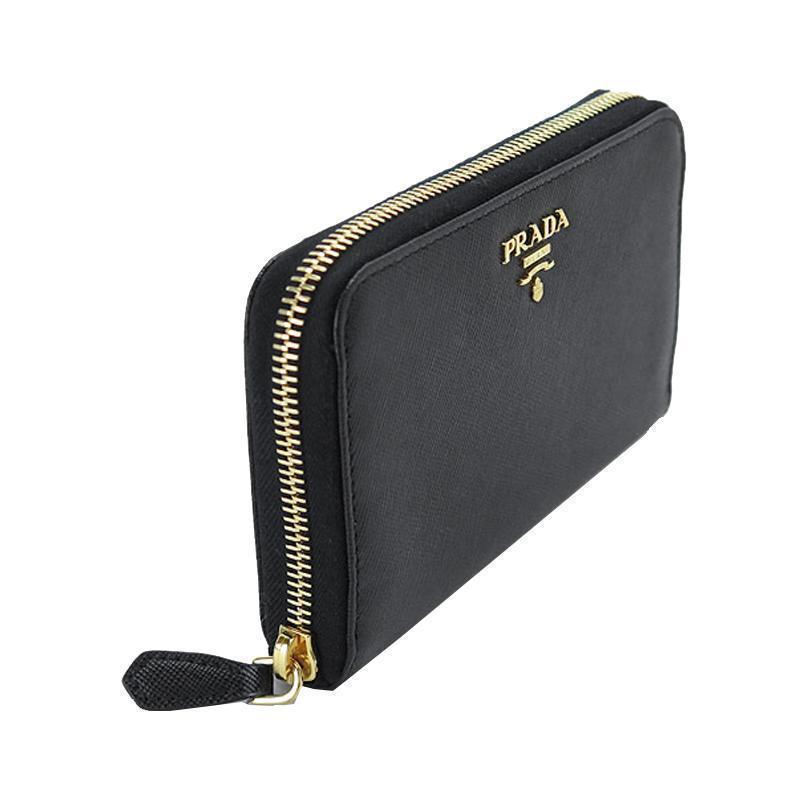 Prada Women's Black Saffiano Cuir Full Zip Wallet